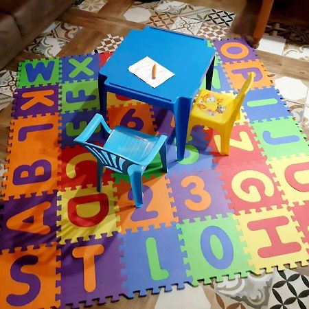 Casa Ideal Para Familias Con Patio Y 3 Banos Valencia Luaran gambar