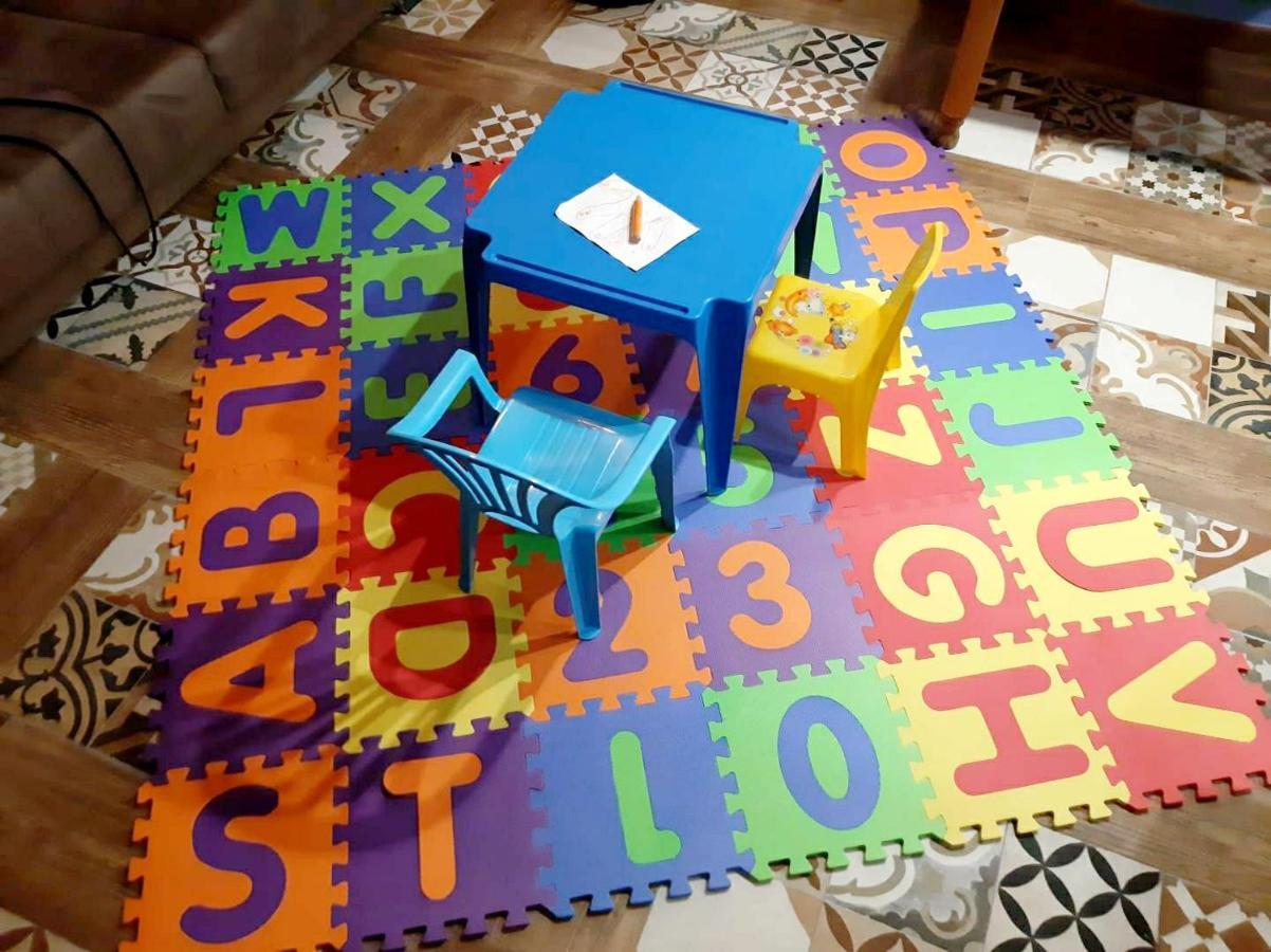 Casa Ideal Para Familias Con Patio Y 3 Banos Valencia Luaran gambar