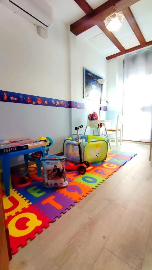 Casa Ideal Para Familias Con Patio Y 3 Banos Valencia Luaran gambar